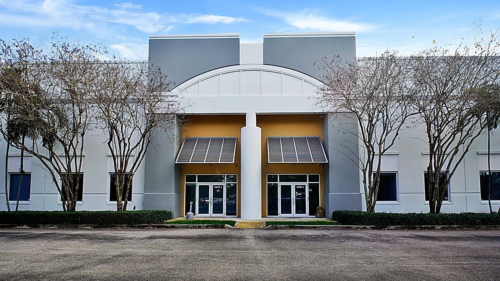 4800 Lyons Tech Parkway Suite 5 flex warehouse building in Coconut Creek Florida